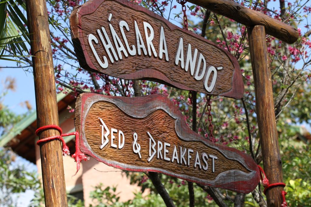 Chacara Ando Bed And Breakfast Aguas de Santa Barbara Bagian luar foto